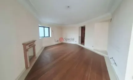 Apartamento  no Jardim Anália Franco de 234 m², 4 quartos, 2 suítes,  amplas salas, 4 vagas.