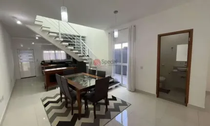Sobrado na Vila Carrão para  locação com 155 m², 3 suítes,  4 vagas de garagem.