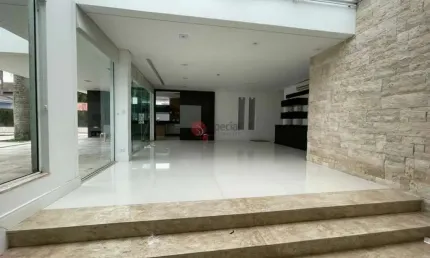 Sobrado de condomínio com 4 suítes em aruã - mogi das cruzes.