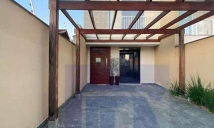 Casa para Venda em Joinville, Boa Vista, 3 dormitórios, 1 suíte, 2 banheiros, 2 vagas