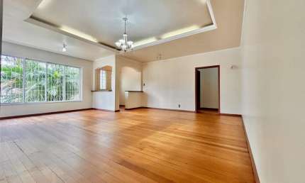Casa com 4 quartos à venda no Itoupava Seca, Blumenau , 340 m2 por R$ 1.090.000