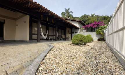 Casa comercial com 2 salas à venda no Velha, Blumenau , 260 m2 por R$ 1.300.000