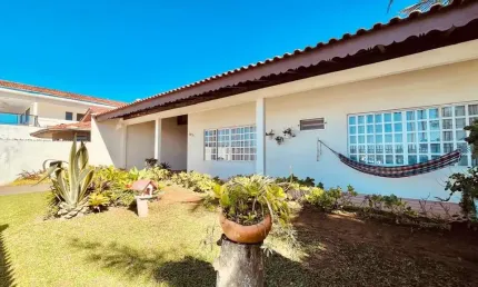 Casa com 4 quartos à venda no Meia Praia, Navegantes , 270 m2 por R$ 1.650.000