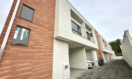 Casa em condomínio fechado com 2 quartos para alugar no Velha Central, Blumenau , 73 m2 por R$ 2.100