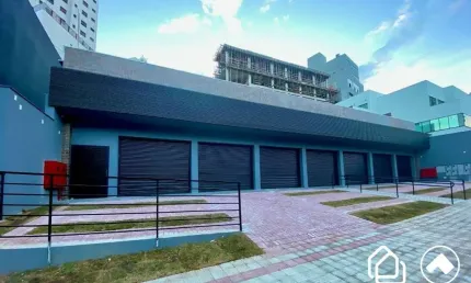 Loja para locação 70,92m², com estacionamento na porta, no bairro Buritis!