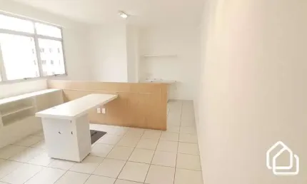 Sala comercial com 1 sala para alugar na Avenida Professor Mário Werneck, 2170, Buritis, Belo Horizonte por R$ 950