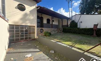 Casa em condomínio fechado com 4 quartos para alugar na Avenida Raul Mourão Guimarães, 320, Palmeiras, Belo Horizonte por R$ 4.500