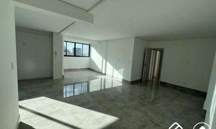 Apartamento com 3 quartos para alugar na Avenida Senador José Augusto, 355, Buritis, Belo Horizonte por R$ 5.400