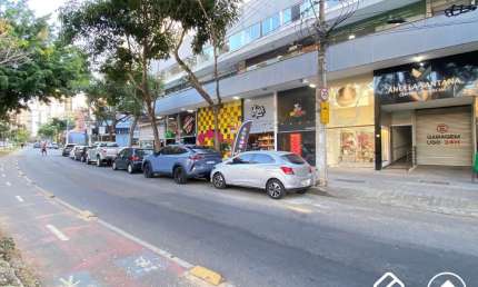 Barracão / Galpão / Depósito para alugar na Rua Henrique Badaró Portugal, 267, Buritis, Belo Horizonte por R$ 6.000
