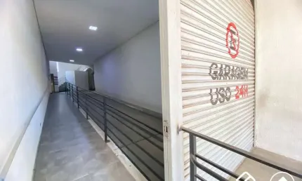 Barracão / Galpão / Depósito para alugar na Rua Henrique Badaró Portugal, 267, Buritis, Belo Horizonte por R$ 4.500