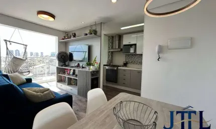 Apartamento com 2 dormitórios sendo 1 suíte à Venda, 55m² po