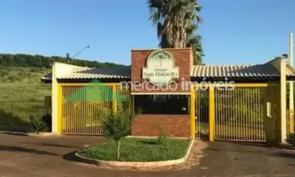 Lote bem localizado para venda no Condomínio Villaggio San Rafaello