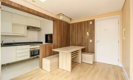 Conheça o condomínio barra garden localizado na vila nova. apartamento tem churrasqueira e vaga de garagem escriturada.