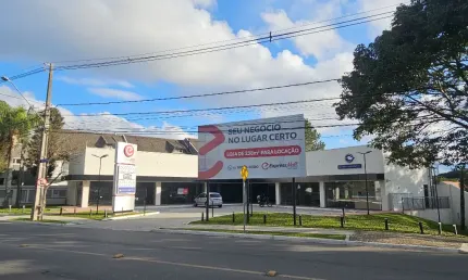 Ponto comercial para alugar na Rua Padre Ladislau Kula, 422, Santo Inácio, Curitiba