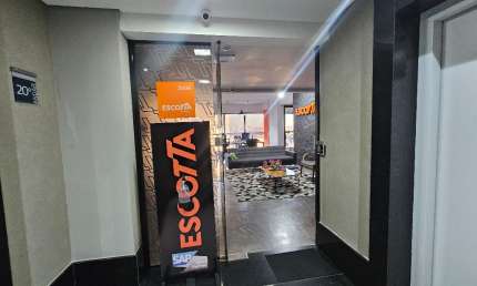 Laje Comercial no Bigorrilho no Ed. Anchieta Business.