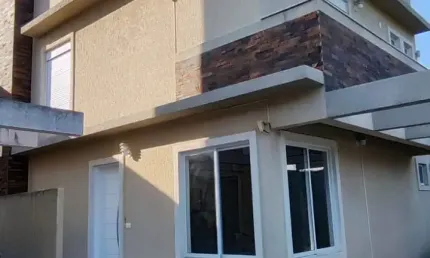 Casa com 2 quartos à venda na Rua Professora Maria Balbina Costa Dias, 484, Boa Vista, Curitiba