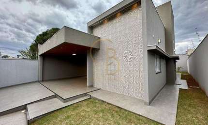 Casa com 3 quartos à venda no Tiradentes, Campo Grande 
