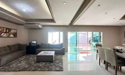 Casa com Piscina à Venda na 704 Sul Palmas - 5 Quartos