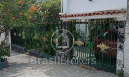 Casa à venda com 207,00m² e 7 quartos em Riachuelo, Rio de Janeiro - rj
