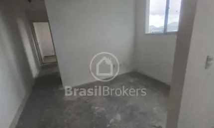 Apartamento com 2 quartos à venda na Avenida Itaóca, Bonsucesso, Rio de Janeiro