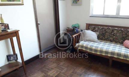 Casa à venda com 500,00m² e 3 quartos em Cavalcanti, Rio de Janeiro - rj