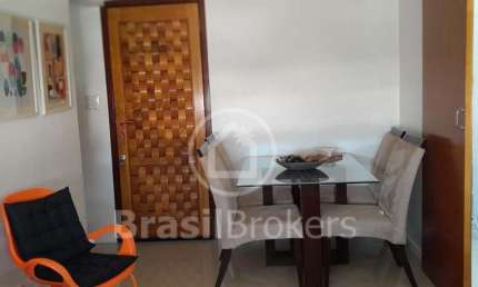 Excelente Localização e Apt !!!... 2qts/ elev / vaga.