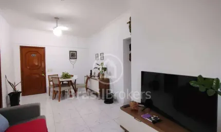 Belíssimo apartamento 02 quartos com vaga-junto ao shopping