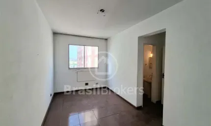Apartamento com 2 quartos à venda na Rua Clara Nunes, Oswaldo Cruz, Rio de Janeiro