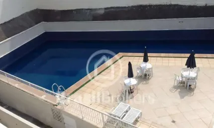 Ótimo Apt !!!... varanda / 2qts / elevador /  infra total