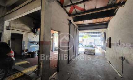 Barracão / Galpão / Depósito à venda na Avenida Padre Roser, Vila da Penha, Rio de Janeiro