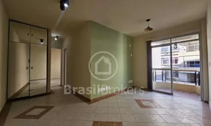 Apartamento à venda com 58m² e 2 quartos em Rocha, Rio de Janeiro - RJ