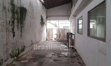 Barracão / Galpão / Depósito à venda na Rua Guarabira, Todos os Santos, Rio de Janeiro