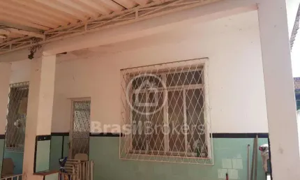 Casa à venda com 400,00m² e 3 quartos em Vila Valqueire, Rio de Janeiro - rj