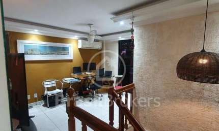 Cobertura à venda com 171,00m² e 4 quartos em Penha Circular, Rio de Janeiro - rj