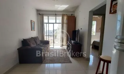 Apartamento com 2 quartos, elevador e vaga de garagem