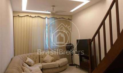Casa à venda com 237,00m² e 4 quartos em Meier, Rio de Janeiro - rj