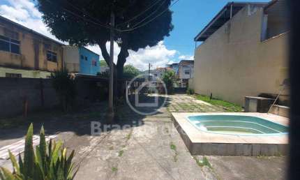 Casa à venda com 370,00m² e 2 quartos em Cavalcanti, Rio de Janeiro - RJ