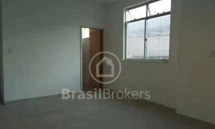 Casa à venda com 169,00m² com Salão, 2 Suítes e 2 quartos em Piedade, Rio de Janeiro - RJ