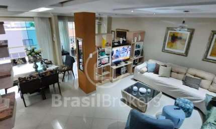 Casa em condomínio fechado com 4 quartos à venda na Rua Moacir dos Santos Lima, Vila Valqueire, Rio de Janeiro