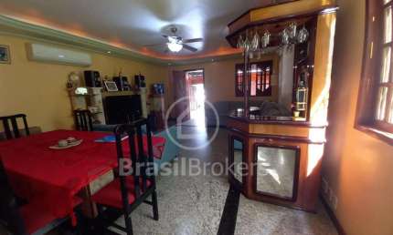Casa com 3 quartos à venda na Rua Torres de Oliveira, Piedade, Rio de Janeiro