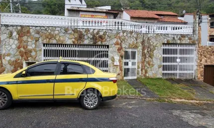 Casa em condomínio fechado com 4 quartos à venda na Rua São Caetano do Sul, Vila Valqueire, Rio de Janeiro