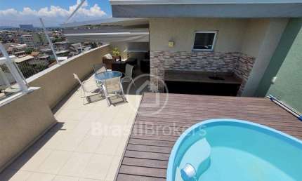 Oportunidade imperdível! COBERTURA  perfeita para sua família viver com conforto e lazer.