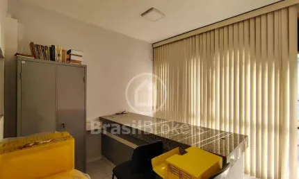 Sala comercial com 1 sala à venda na Rua Arquias Cordeiro, Méier, Rio de Janeiro