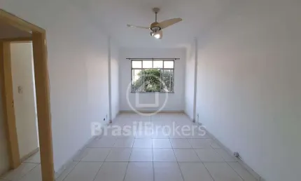 Apartamento 2 quartos na rua vinte e quatro de maio