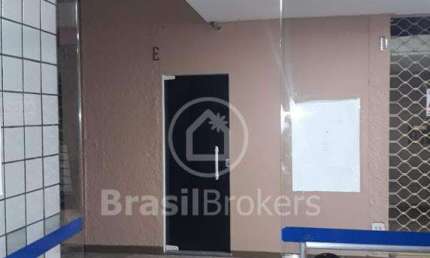 Loja com 10m² em Galeria Comercial na Rua Haddok Lobo