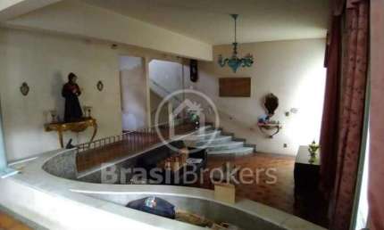 Casa à venda com 320,00m² e 6 quartos em Tijuca, Rio de Janeiro - rj