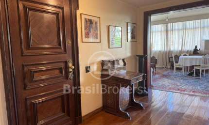 Apartamento à venda com 240,00m² / 4 quartos (2 suites) TIJUCA Rio de Janeiro - RJ