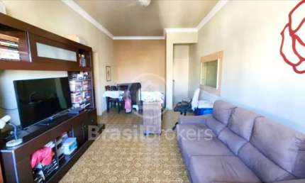 Apartamento à venda com 99 m² e 3 quartos com uma vaga de garagem, em condomínio com piscina e a 5 minutos do metrô estação Afonso Pena.