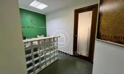 ANDAR INTEIRO NA RUA DO ROSÁRIO PRÓXIMO A AV RIO BRANCO - 209m² - CENTRO - RJ