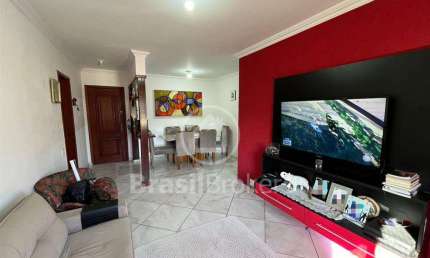 Apartamento 3 quartos com suíte e dependência completa na Tijuca